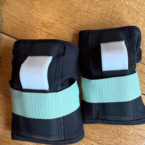 187 Killer Pads Six Pack Pad Set in Hibiscus Size L/XL - Picture 7 of 10